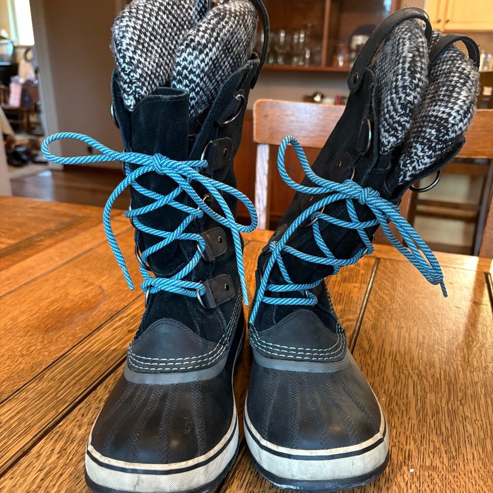SOREL CARIBOU STYLE TALL SNOW BOOTS